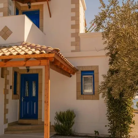 Villa Elegant 3 Bd With Private Pool In Kalathos